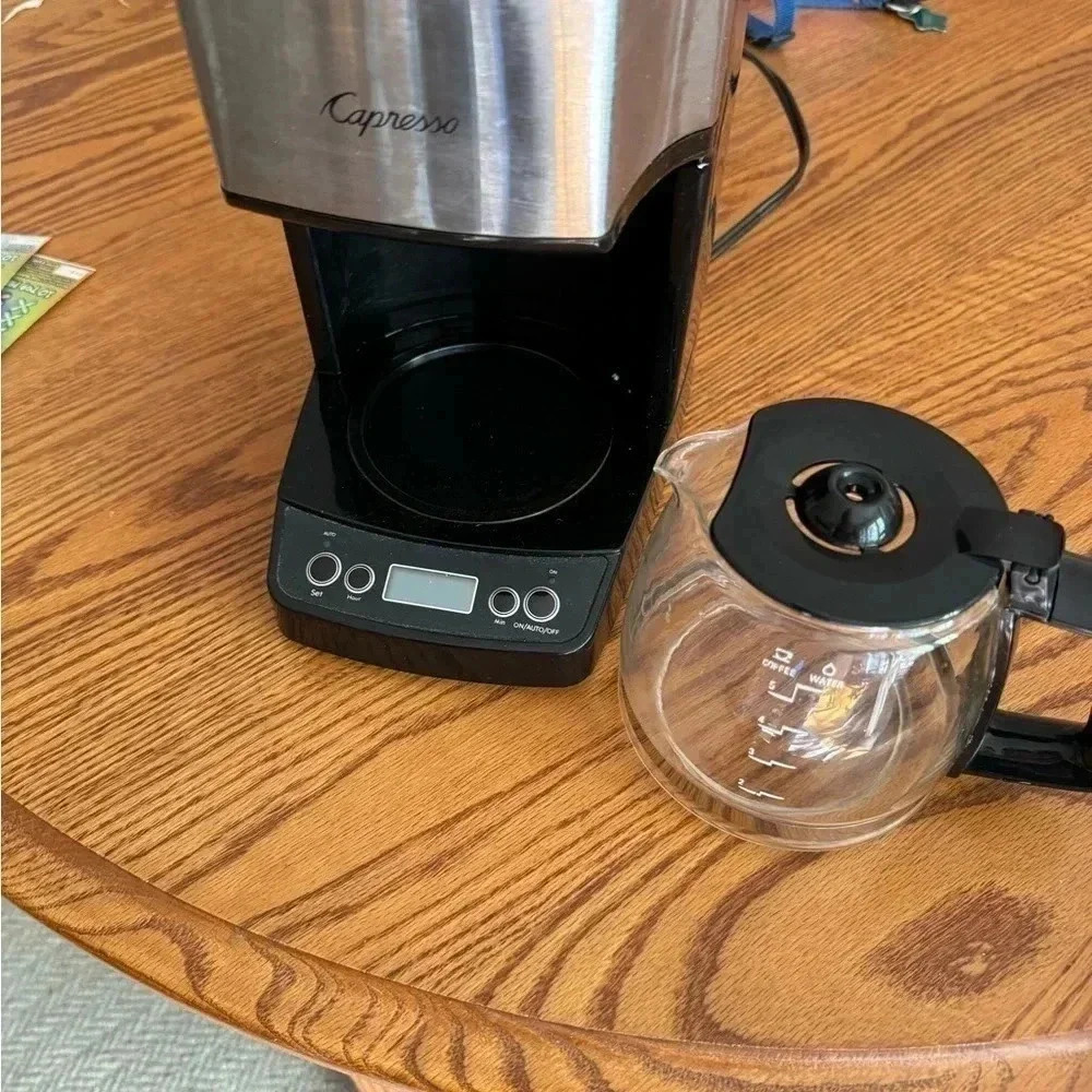 Capresso Black 5-Cup Mini Drip Coffee Maker Guc - Picture 3 of 7